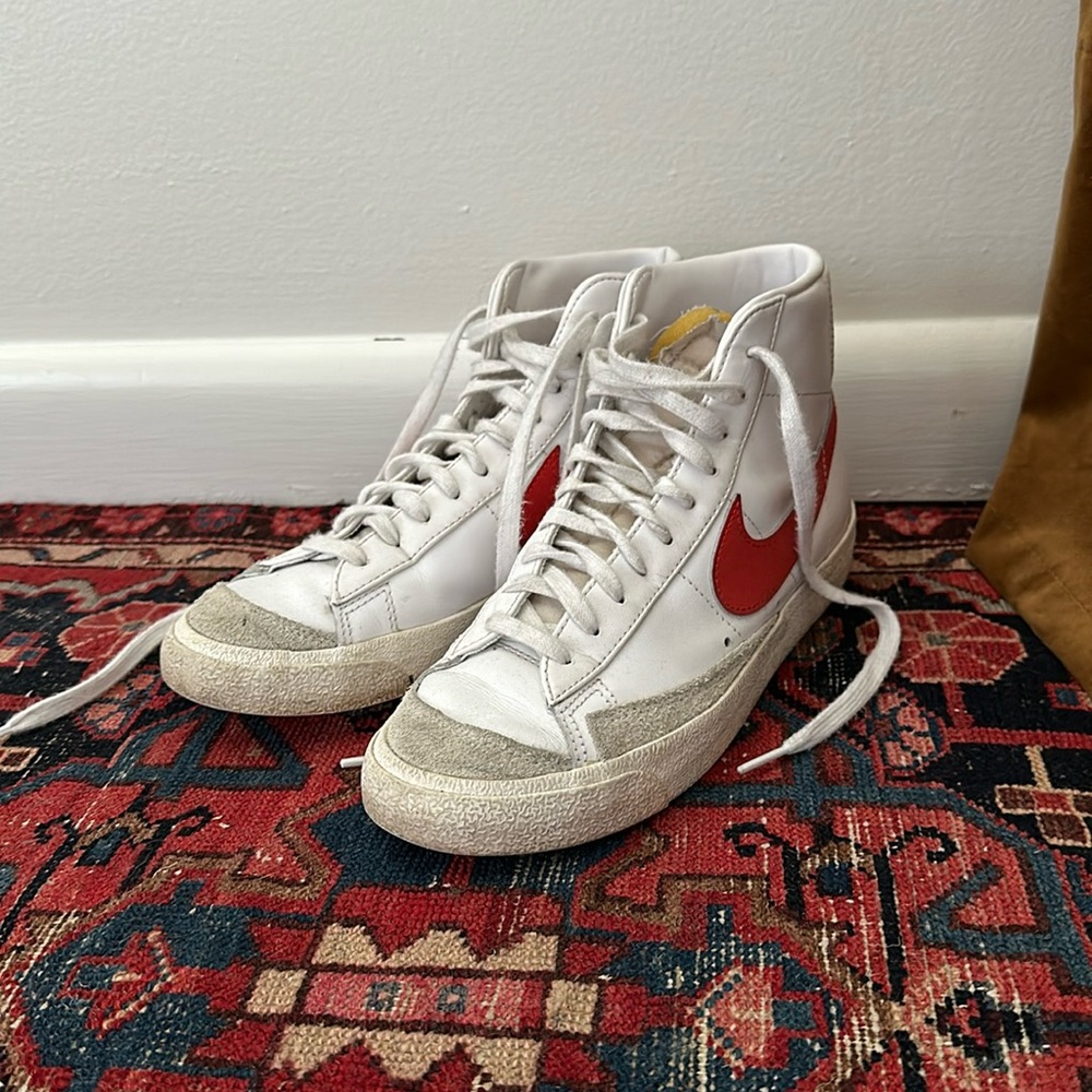 Nike ‘77 Mid Blazers